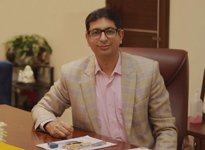 Dr Damandeep Singh Makkar best spine surgeon in Ludhiana